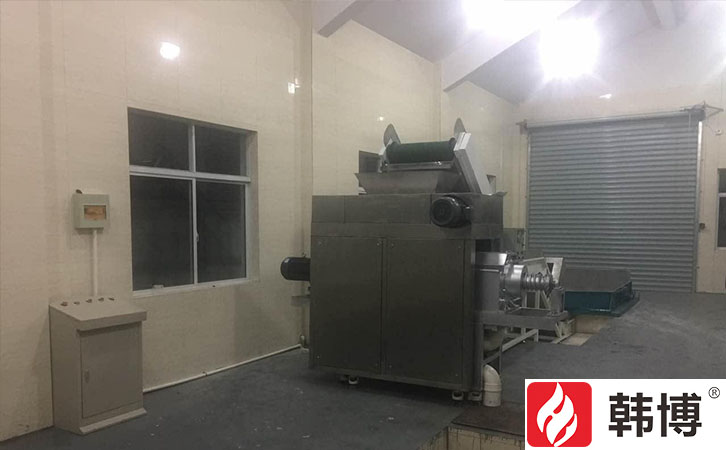 太倉(cāng)雙鳳環(huán)衛(wèi)站引進(jìn)韓博20T粉碎擠干機(jī)